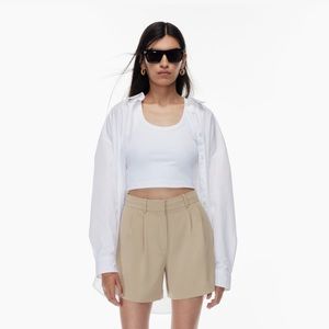 EUC ARITZIA BABATON PLEATED SHORT